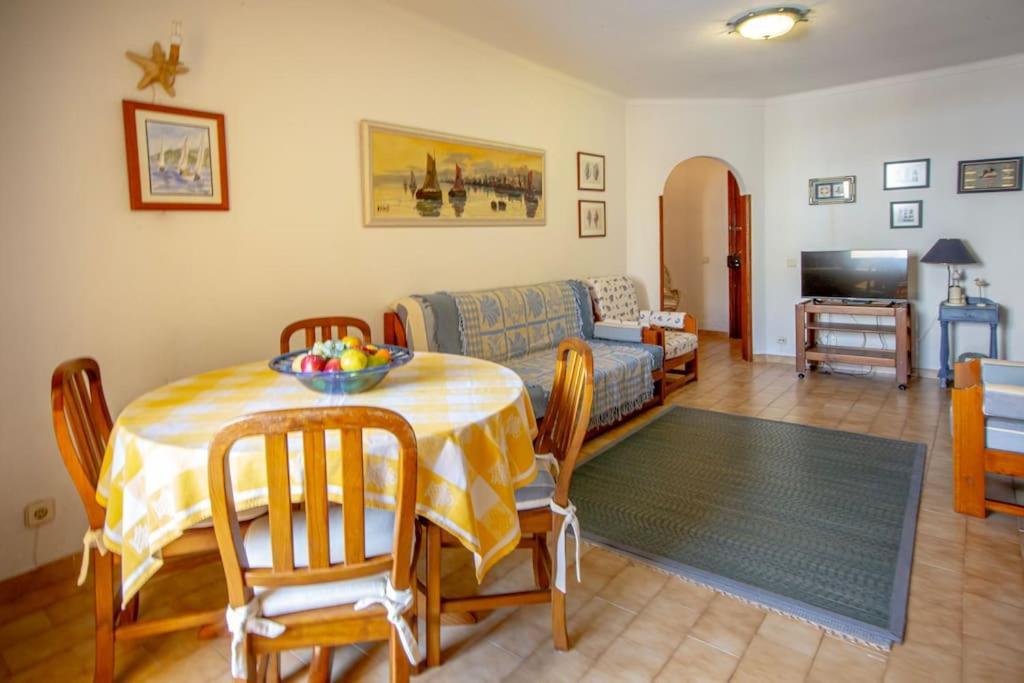 Cozy Apartment Near The Beach Portimão Eksteriør billede